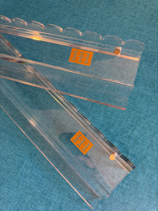 Signature Scalloped Racks - Clear